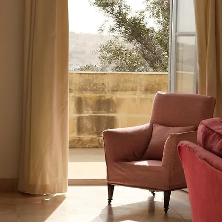 Penthouse W/ Unique Harbour View * Valletta