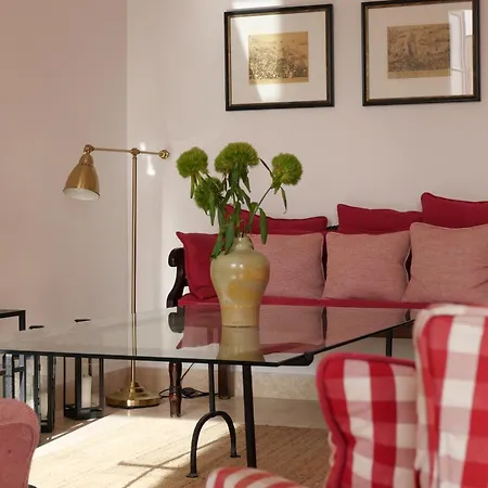 Penthouse W/ Unique Harbour View Apartament