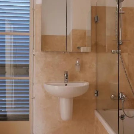 Apartment Penthouse W/ Unique Harbour View Valletta